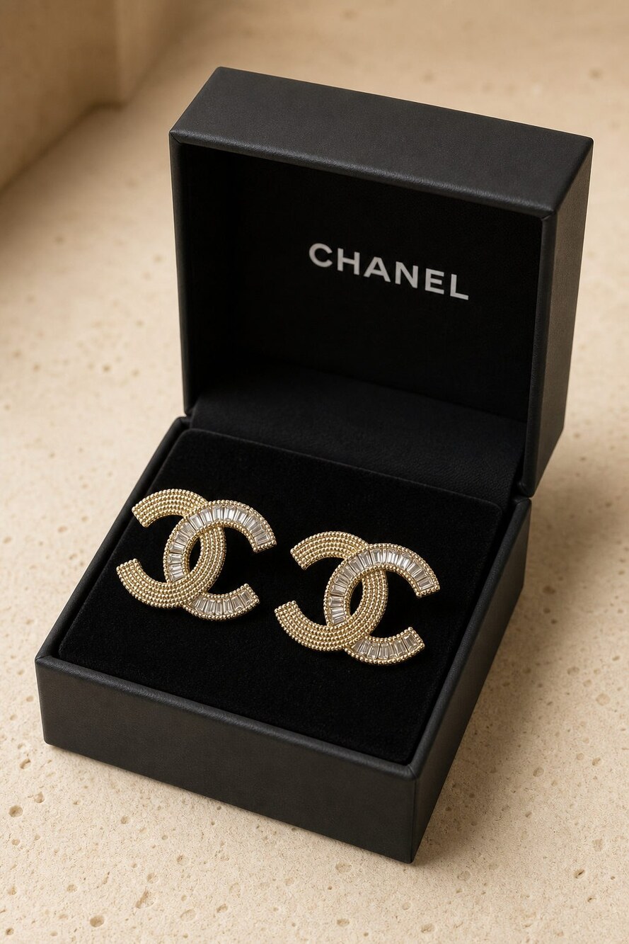 CHANEL Classic Parisian Earrings Style 29 | New with Box - Picture 7 of 9
